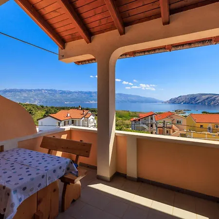 Ruzica F Apartment Lopar