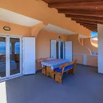 Ruzica F Apartment