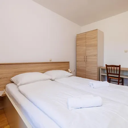 Apartment Ruzica F Lopar