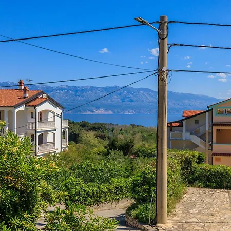 Ruzica F Apartmán *