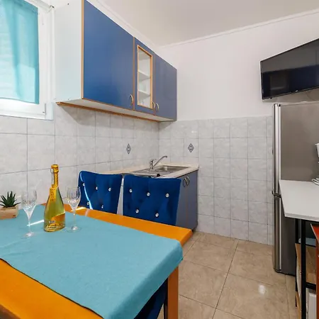 Apartment Ruzica F Lopar